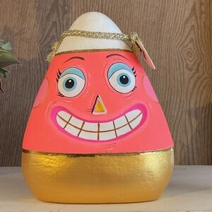 NWT KETTLE CANDY CORN BY GLITTERVILLE